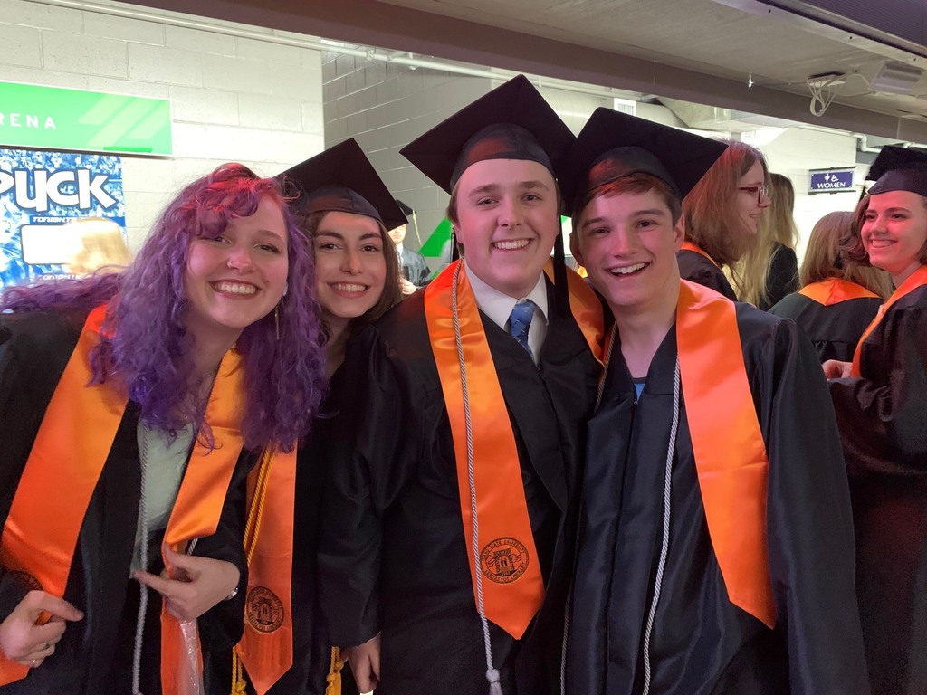 renaissance students at graduation from ISU