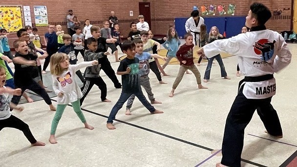 prospect elementary students practice martial arts