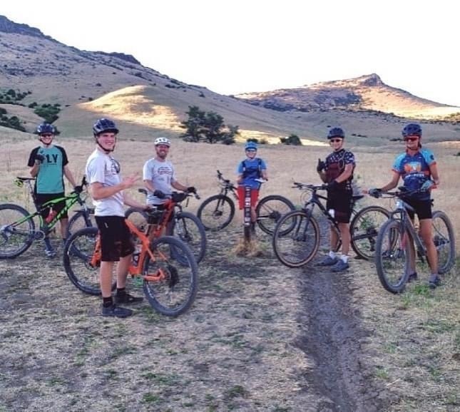 mountain bike group photo